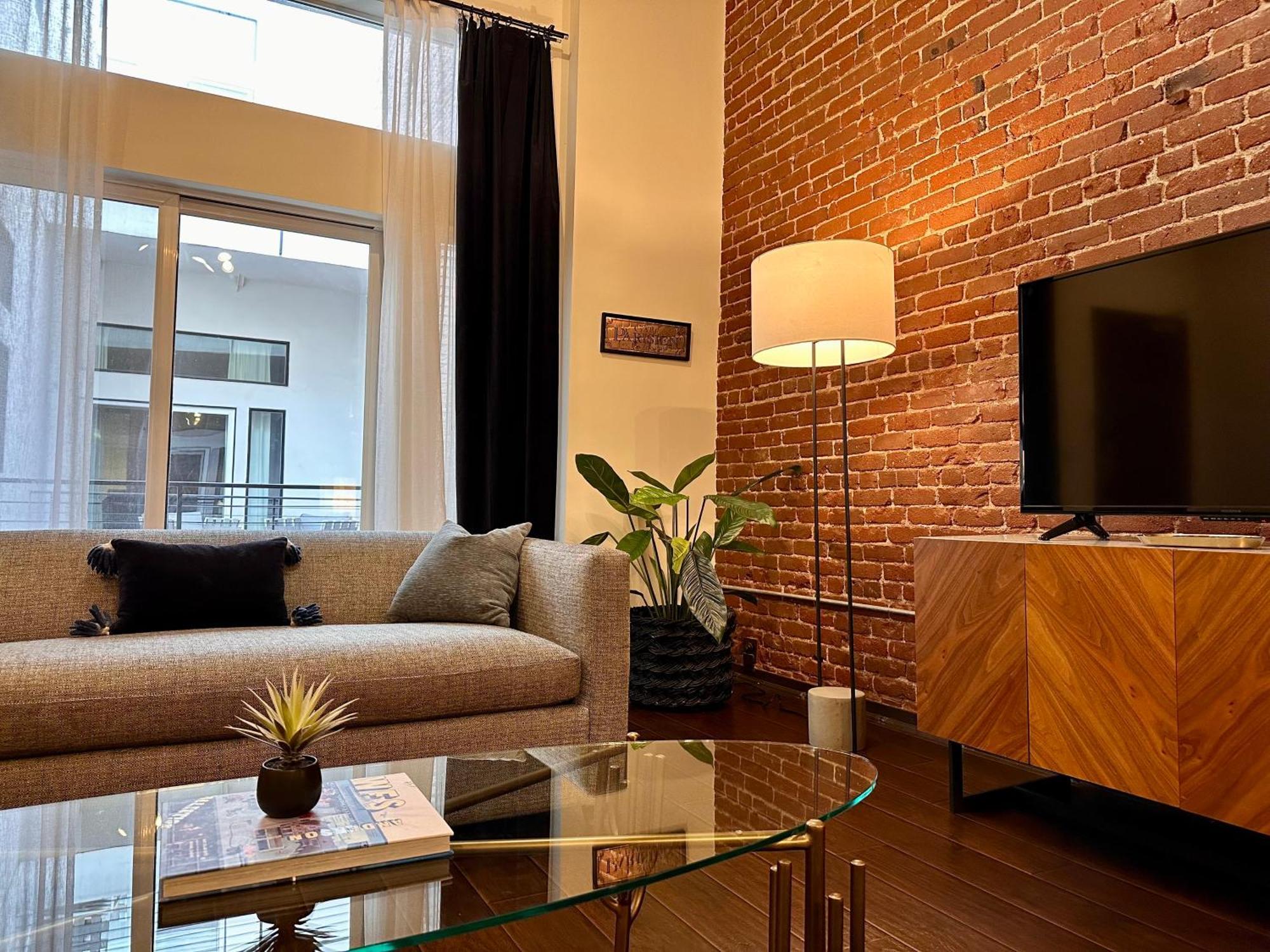 Abode Los Angeles - Downtown Historic Core מראה חיצוני תמונה